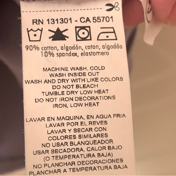 ZUMBA TOP - GRAY WITH GREEN NEON LETTERS - Picture 7 of 9